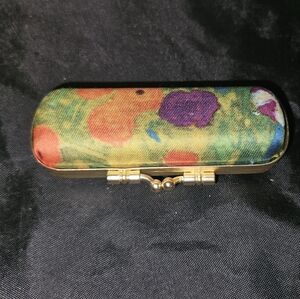 Floral Print Clasp Lipstick Case - Multicolor